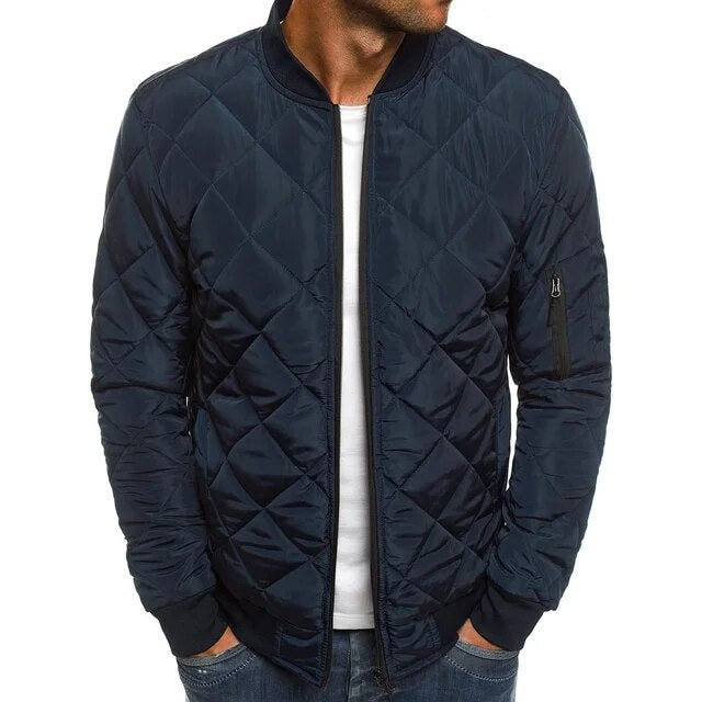 Warm heren bomberjack in zwart, perfect als casual winterjas. Comfortabele herenkleding.