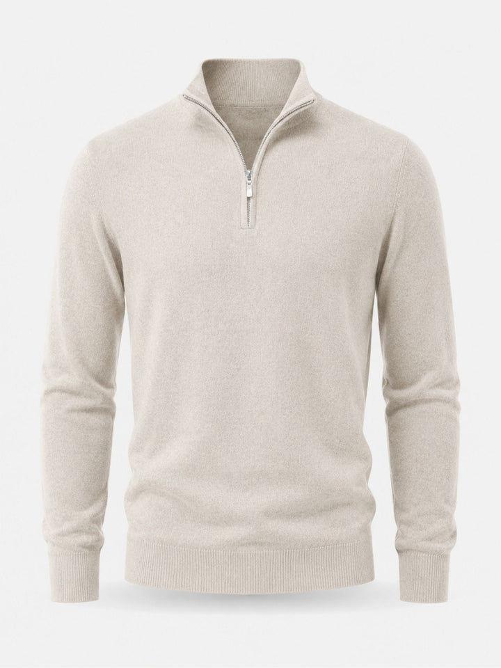 Heren V-hals trui met rits, zacht en ademend. Perfect voor lente en zomeravonden.