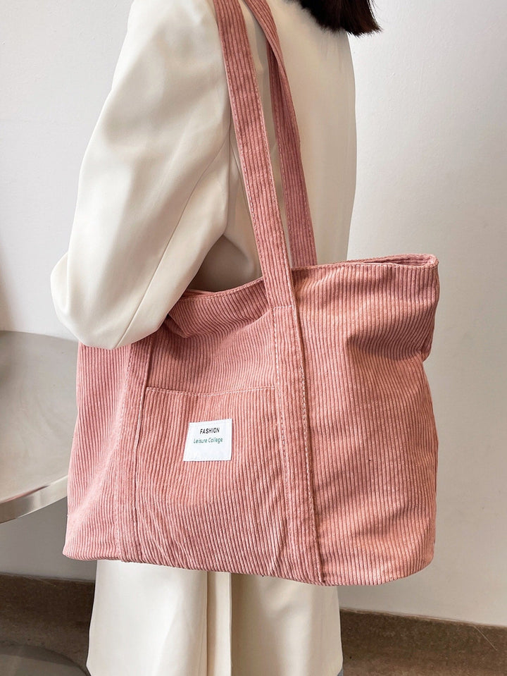 Ruime werktas voor dames, ook een modieuze totebag en schoudertas. Geschikt voor dagelijks gebruik.
