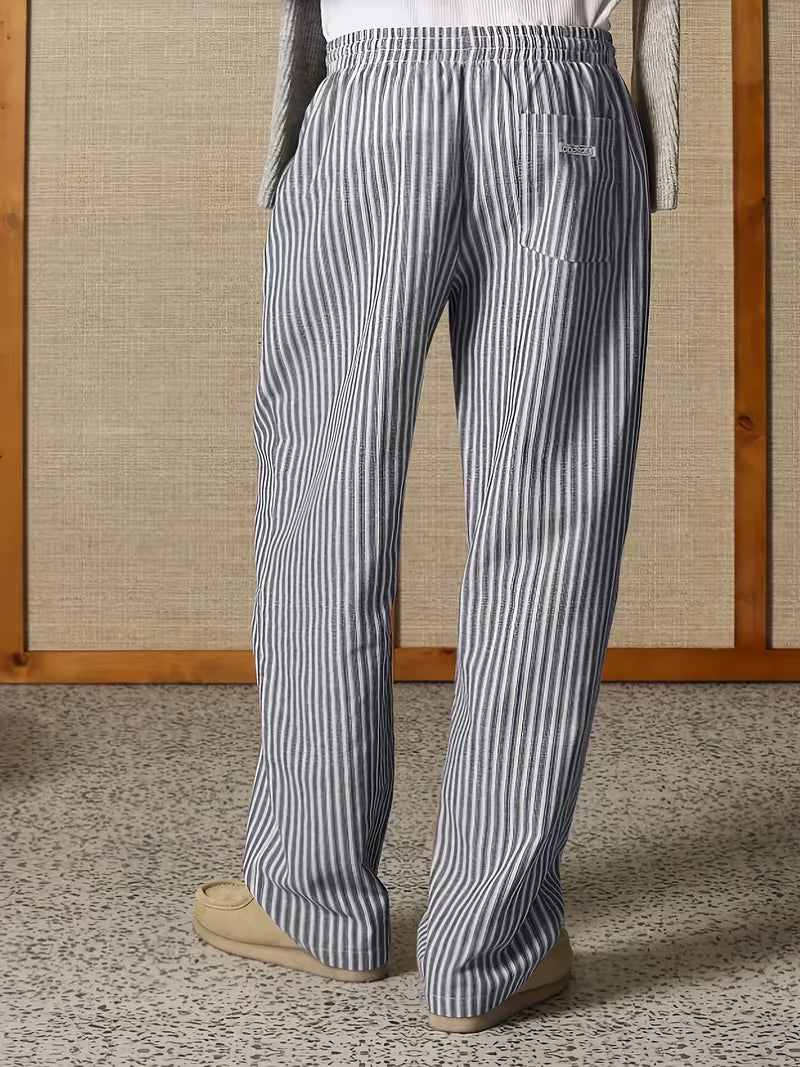 Heren casual broek met brede pasvorm en opvallende verticale strepen