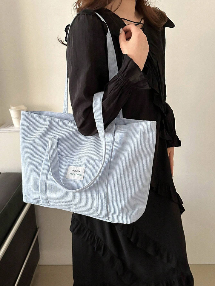 Casual grote totebag voor dames, veelzijdig als schooltas of werktas. Trendy schoudertas.