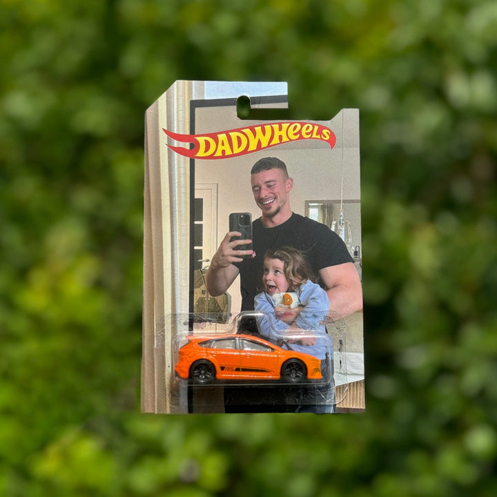 Gepersonaliseerde Hot Wheels cadeauverpakking. Jouw unieke foto en tekst maken dit een speciaal cadeau.