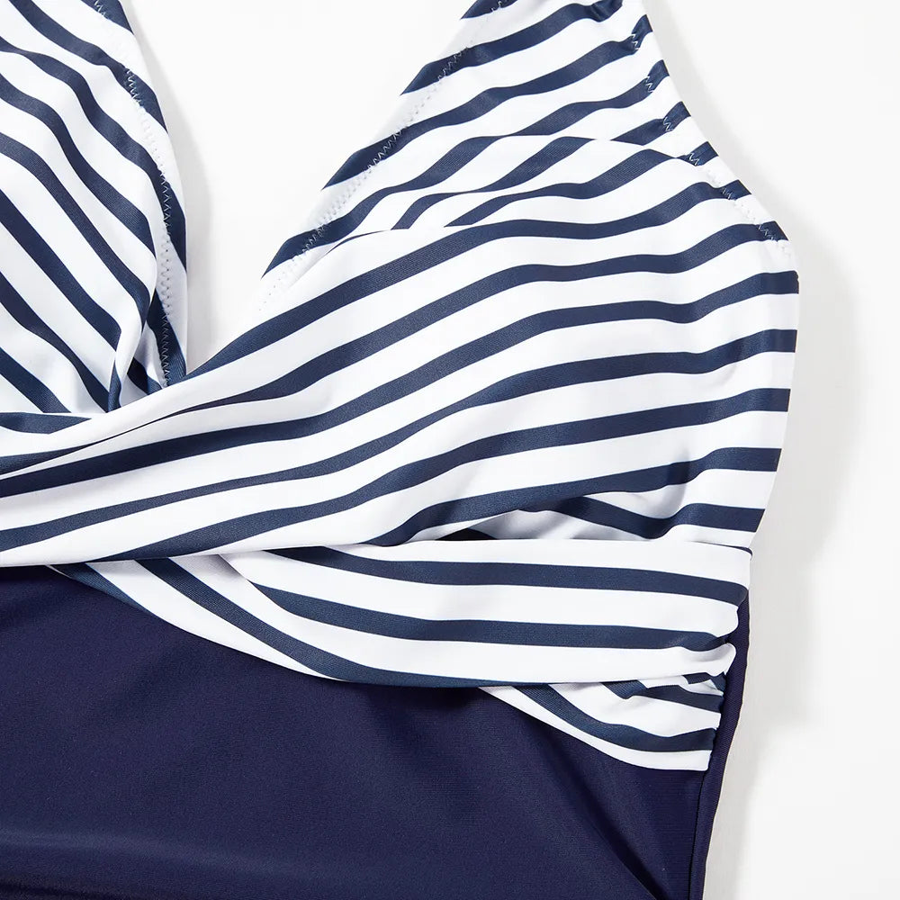 Compleet overzicht van het stijlvolle halter badpak voor dames
