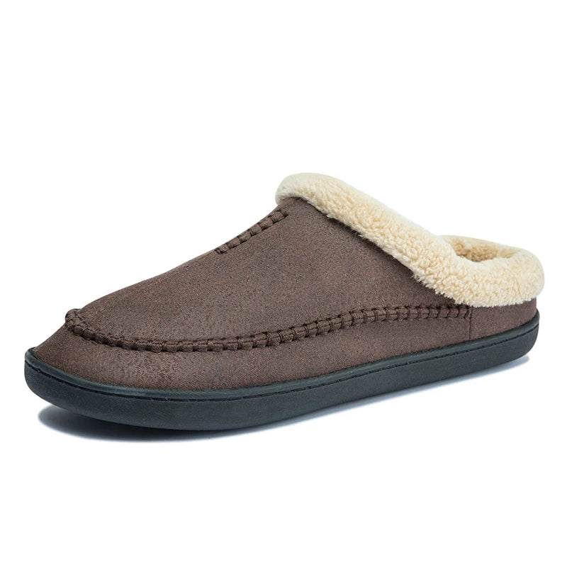 Comfortabele heren pantoffels, gemakkelijk in te stappen; heerlijk voor binnenhuis.