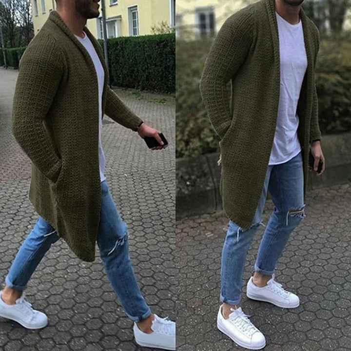 Gebreid heren wintervest, lange slim-fit pasvorm. Comfortabel en modieus voor elke gelegenheid.