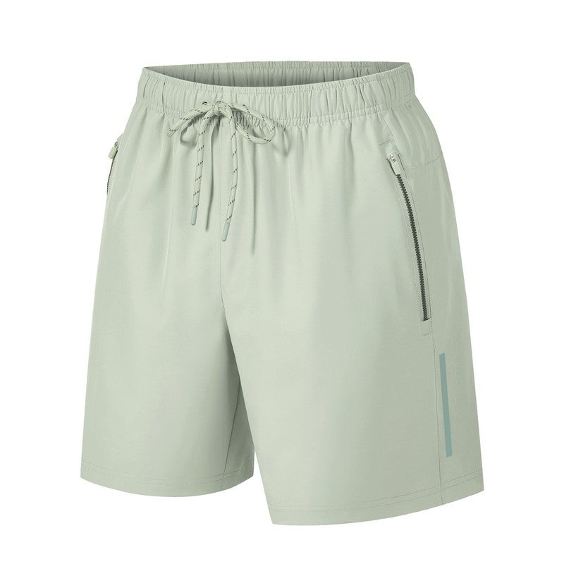 Detailopname van het verstelbare trekkoord op een blauwe heren sportshort voor sport en ontspanning