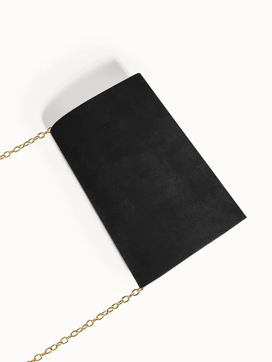 Trendy envelop handtas in taupe kleur voor dagelijks en chic