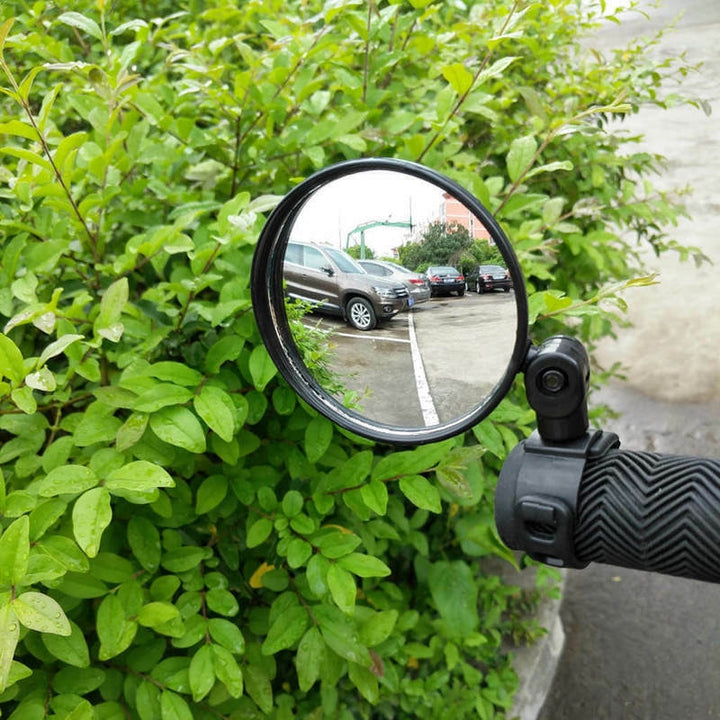 Heldere 360 graden draaibare fietsspiegel; eenvoudig verstelbaar voor perfect zicht.