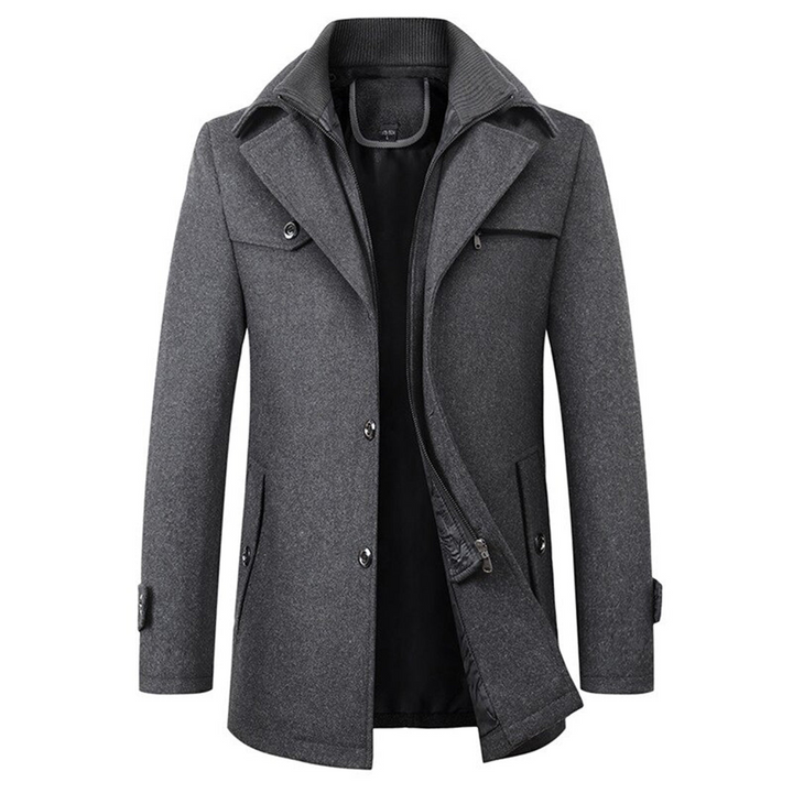 Modieuze heren bovenkleding: een elegante wintermantel voor heren, veelzijdig te dragen bij diverse outfits.