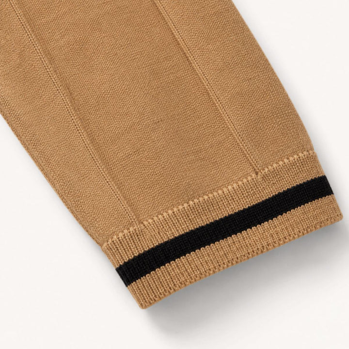 Korte mouw heren polo met ritssluiting; klassieke kraag en zachte stof.