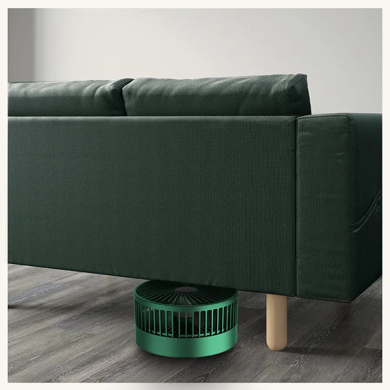 Opgevouwen USB-ventilator, ultra-compact formaat, ideaal voor reizen en gemakkelijke opberging.
