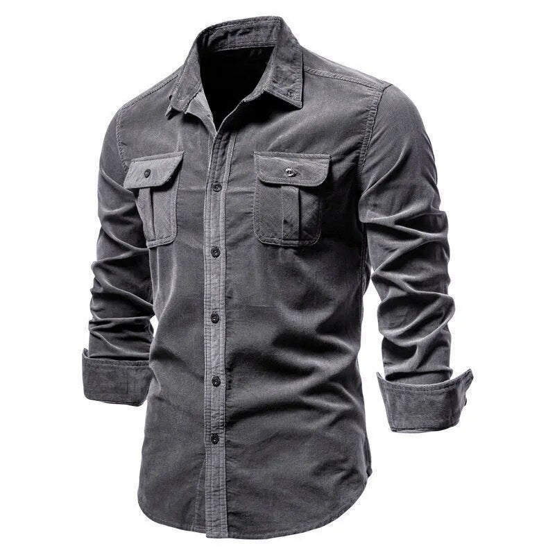 Stijlvol heren overhemd getoond in comfortabele pasvorm voor herenkleding
