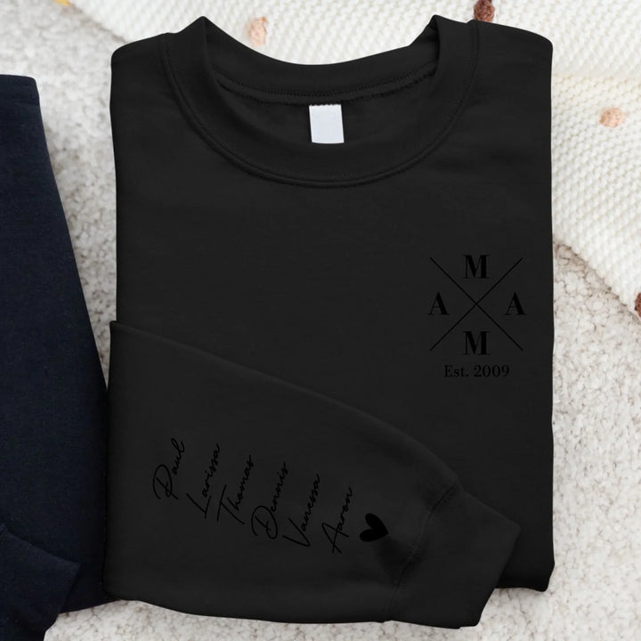 Zwarte gepersonaliseerde dames sweater opgevouwen met mouwbedrukking