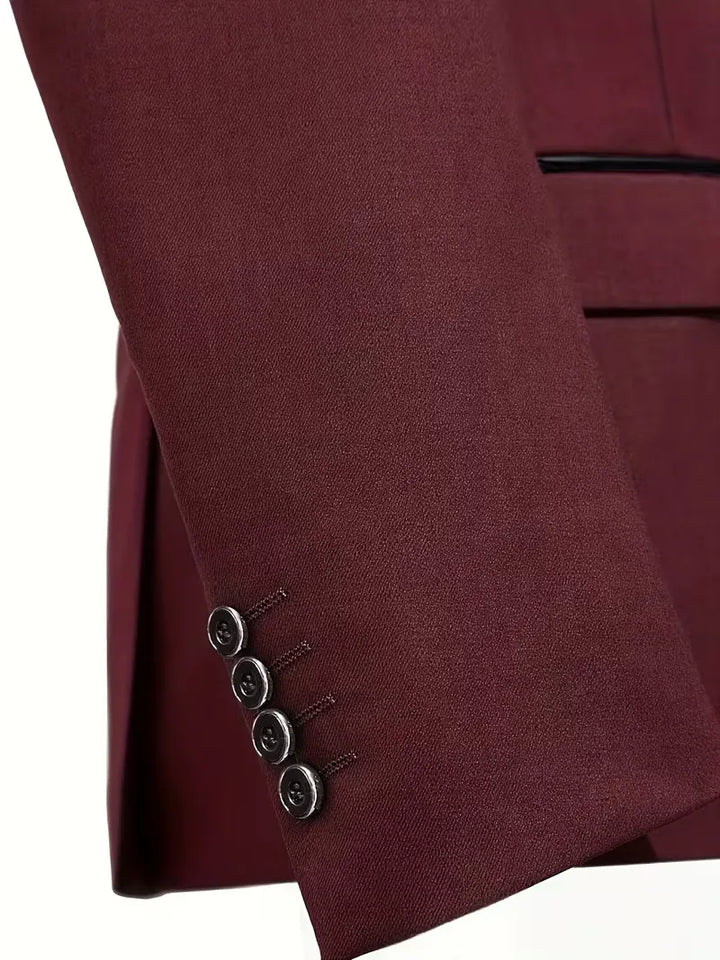 Detailopname van de revers en kraag van het formele herenkostuum