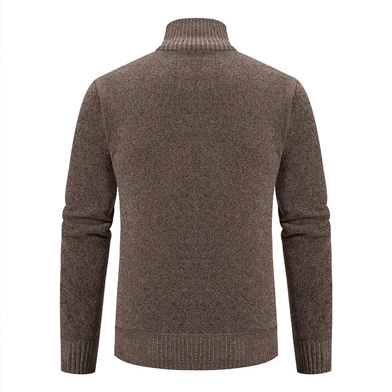 Model draagt het grijze vest casual