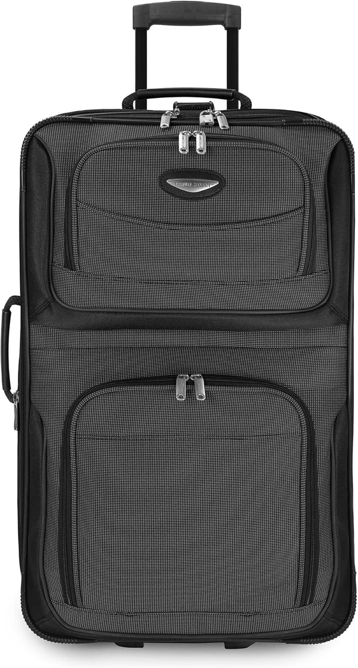 Ruime lege TravelMax softshell reiskoffer, toont de capaciteit voor al je vakantiebagage.