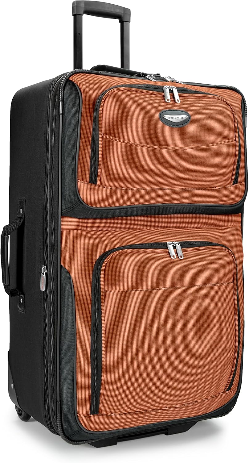 Donkerblauwe TravelMax softshell reistas met inpakboxen en TSA slot voor georganiseerd reizen.