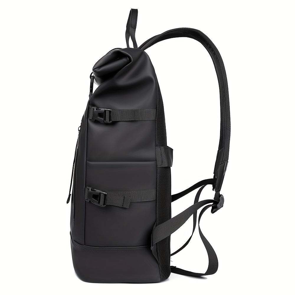 Praktische heren rugzak met USB-poort en gewatteerd laptopvak, perfect voor onderweg.