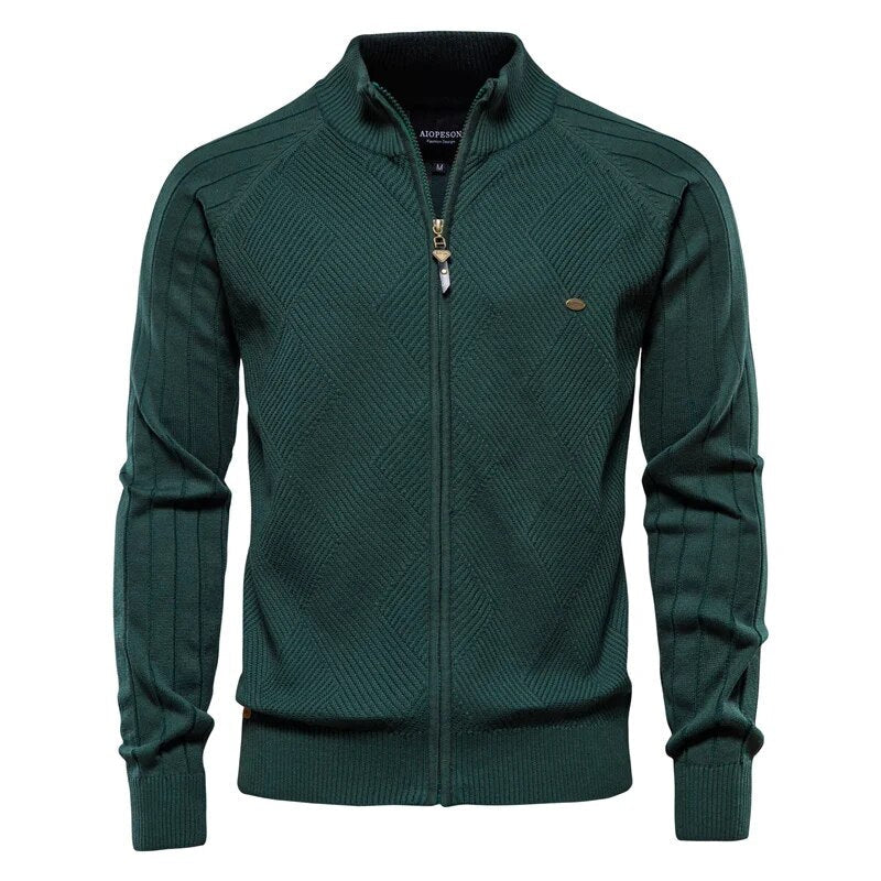 Dit warme heren vest is een comfortabel college vest. Geschikt als wintervest voor mannen.
