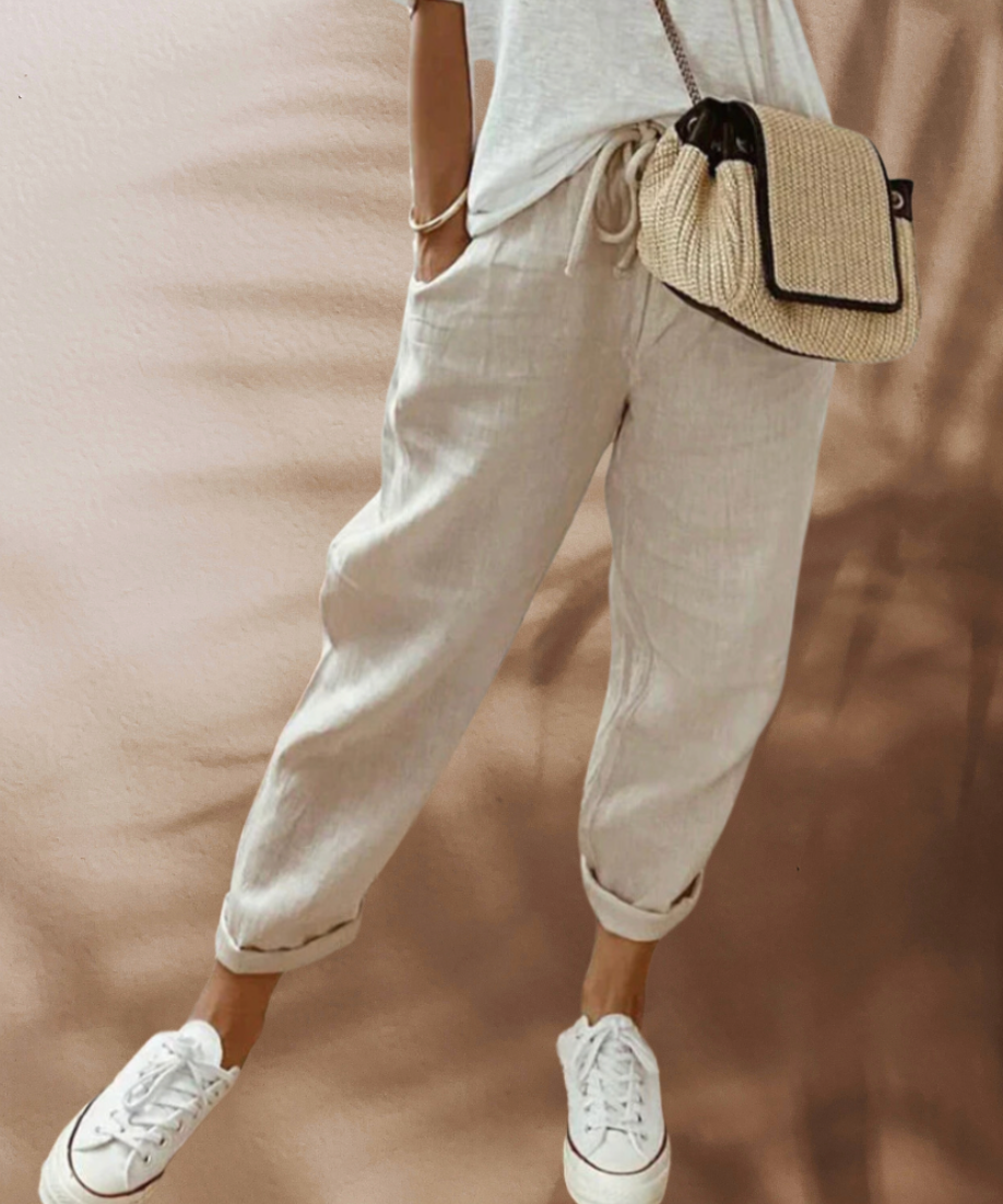 Stijlvolle casual dames zomerbroek van ademend linnen, ideaal voor comfort op warme dagen.