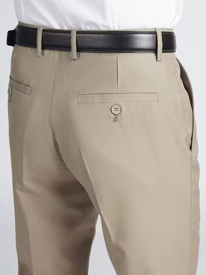 Complete overzicht van de comfortabele rechte herenbroek met elastiek