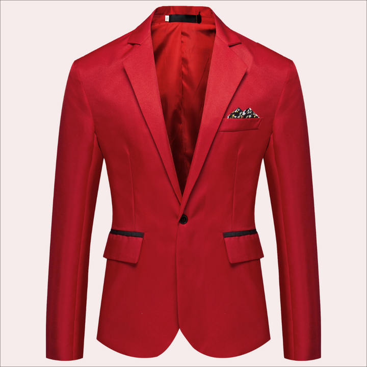 Modieuze herenblazer Magnus gedragen door man, creëert een scherpe en professionele zakelijke look.