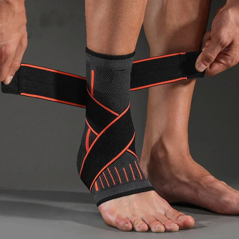 Medische, verstelbare enkelcompressiebandage. Biedt optimale druk en steun voor pijnlijke enkels.