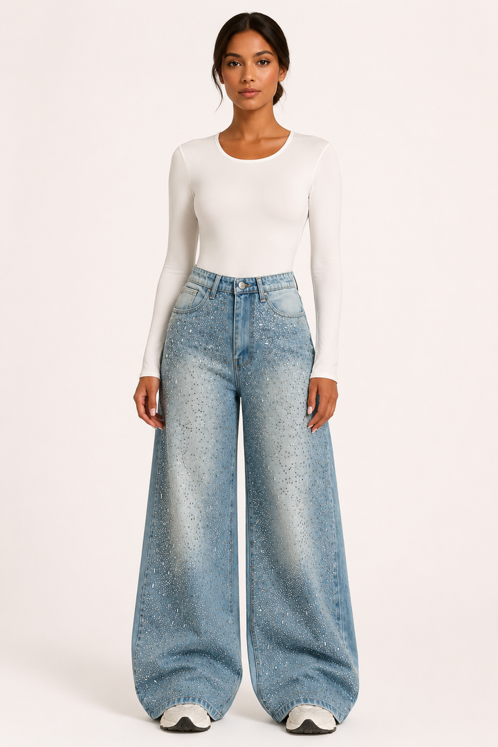 Blauwe damesjeans met wijde pijpen en glanzende strass steentjes