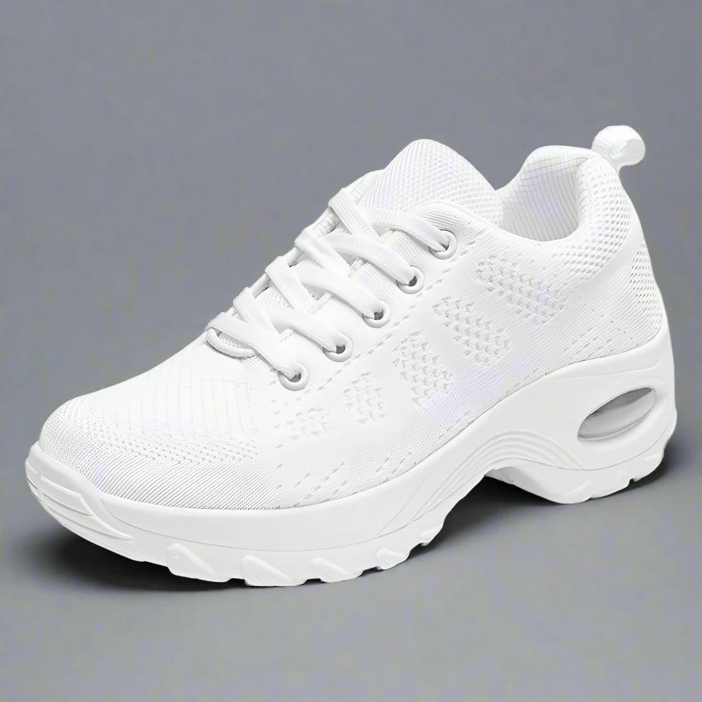 Dames werkschoenen met anti-slip zool, ideaal voor horeca en lange dagen werk.
