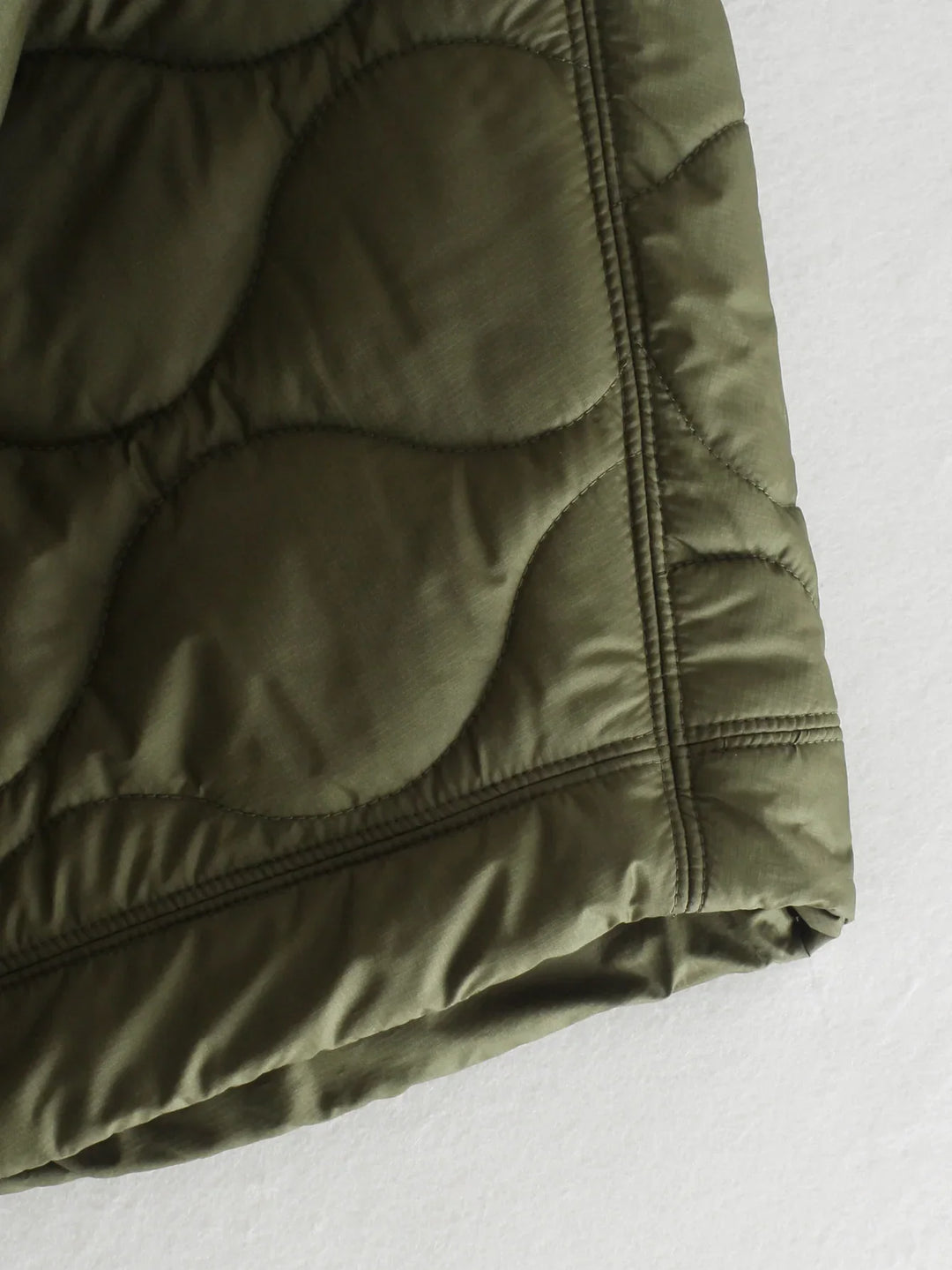 Volledige outfit inspiratie met groene damesvest