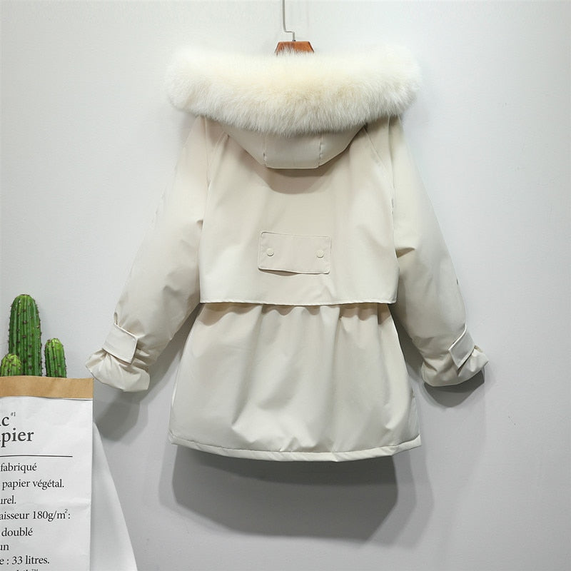 Modieuze damesjas, warm en verstelbaar, perfecte winterjas voor comfortabele buitenkleding.
