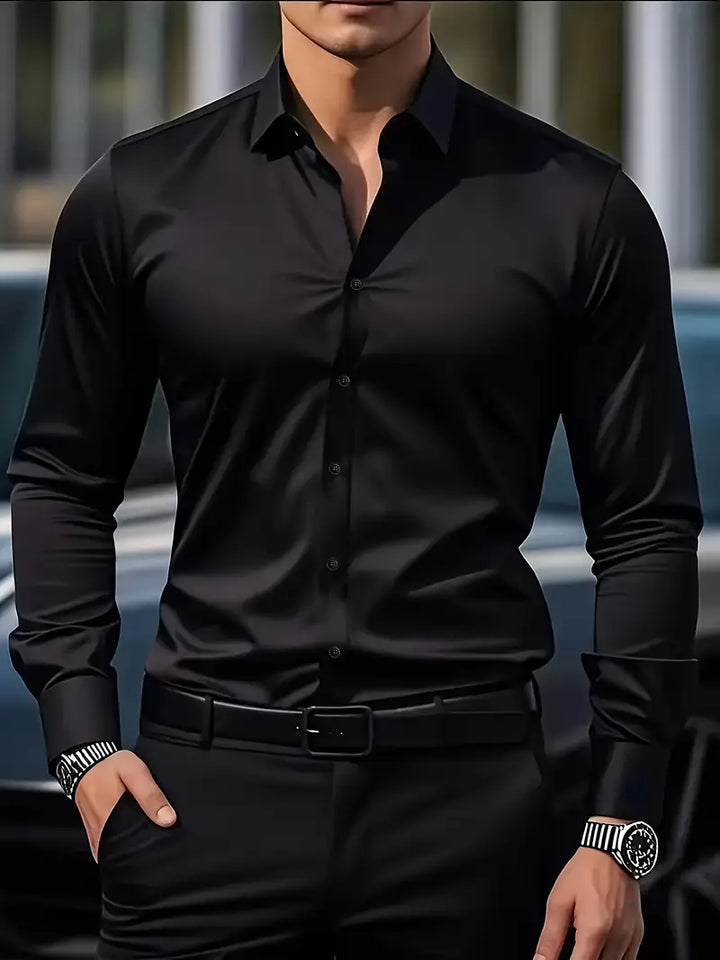 Wit heren overhemd, lange mouw, strijkarm, comfortabel en ademend, essentieel voor de moderne man.