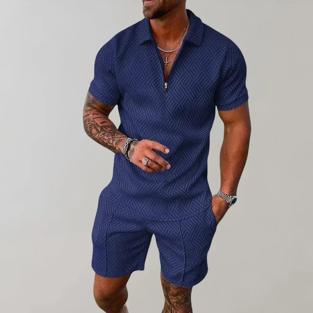 Stijlvolle heren zomerset: luchtige korte broek en blouse van Hoymans, perfect voor casual mode en ontspannen zomeravonden.