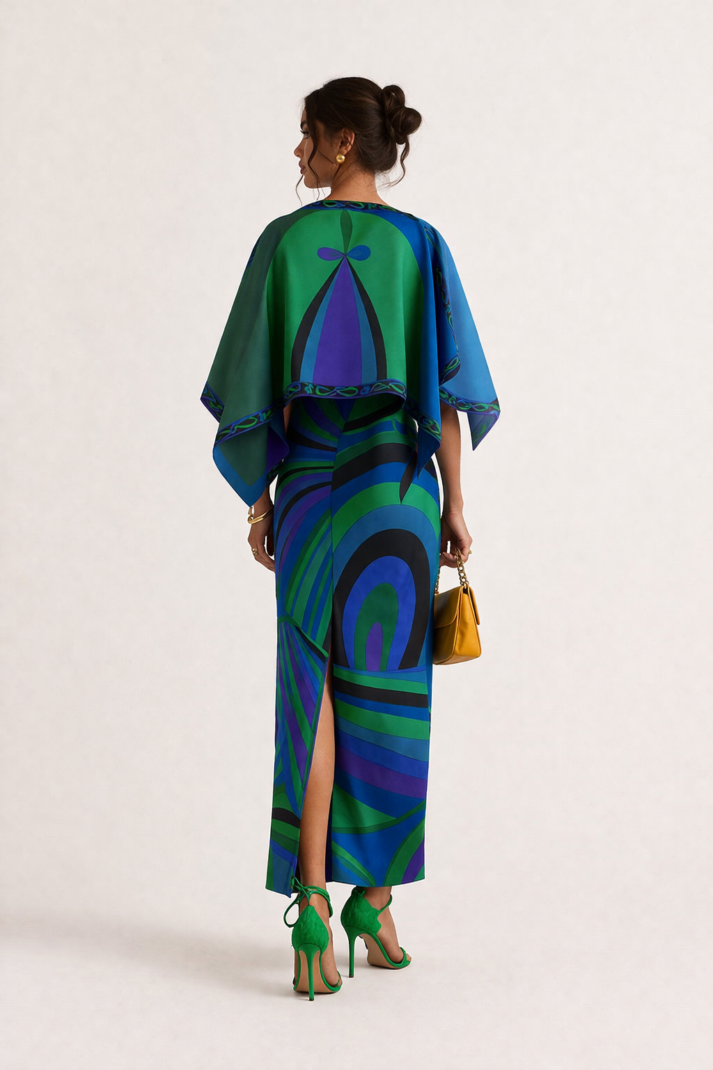 Geometrische tweedelige dames maxi jurk in blauw en groen, detail van de stof