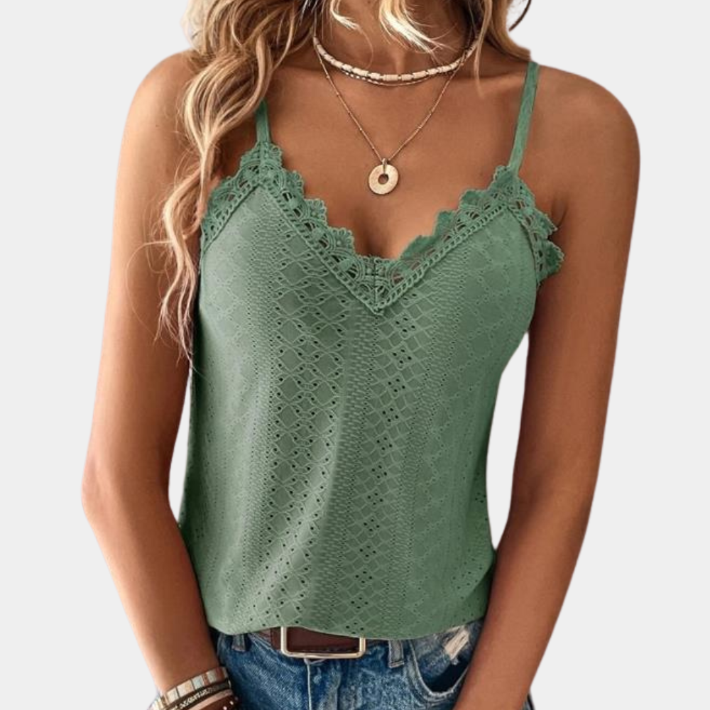 Groene dames zomertop met v-hals en kanten details aan de voorkant