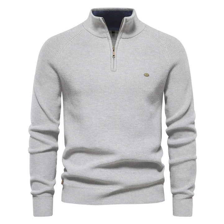 Lichtgrijze heren half zip trui met opstaande kraag en korte rits aan de voorkant