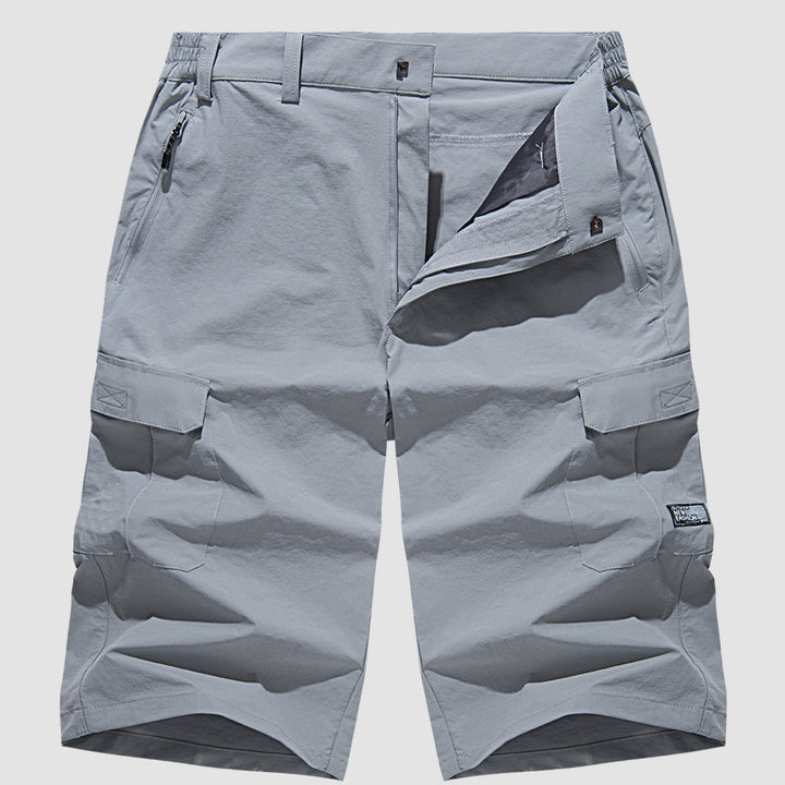 Details van de multifunctionele zakken op heren cargo shorts