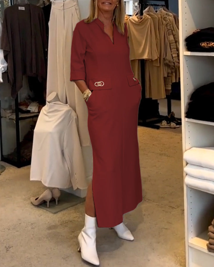 Elegante dames maxi-zomerjurk in felrood met V-hals en handige zakken
