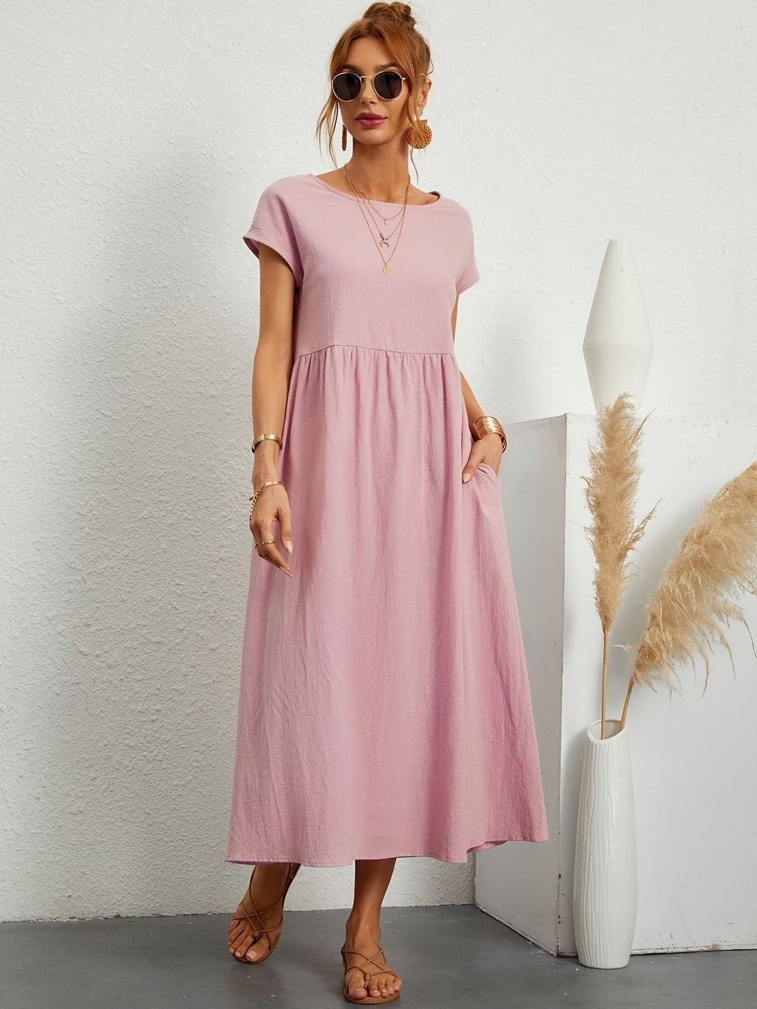 Moderne midijurk met korte mouwen voor dames