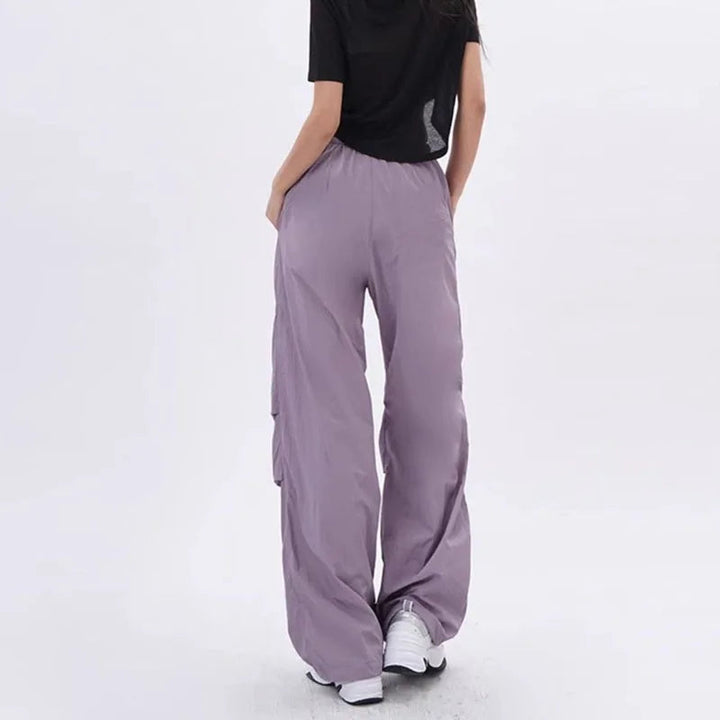 Stijlvolle lila cargobroek met wijde fit voor dames casual mode
