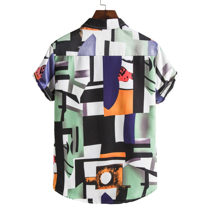 Stijlvolle heren Hawaiian set, luchtig en kleurrijk. Geschikt voor een trendy zomerlook.