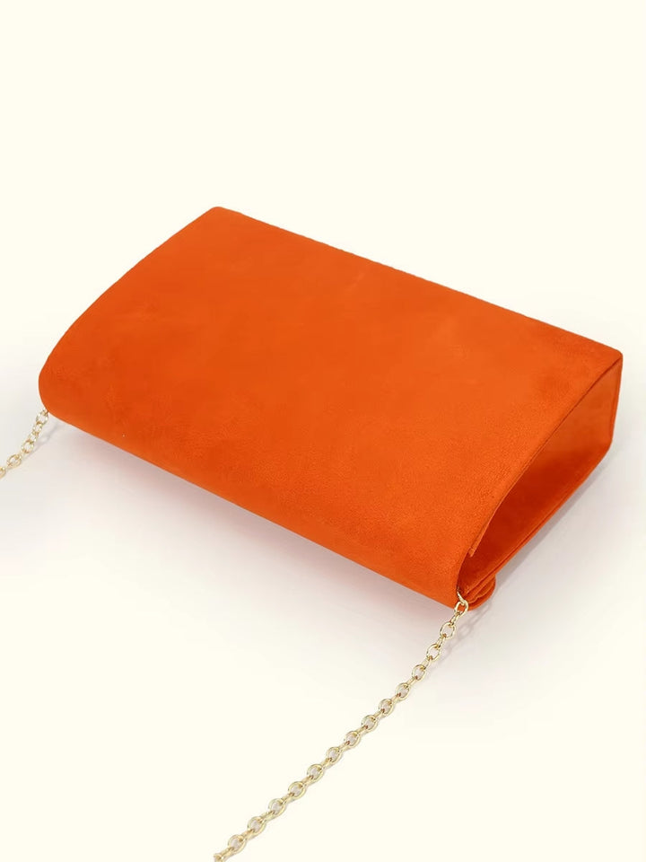 Praktische dames handtas met envelopflap en magnetische sluiting