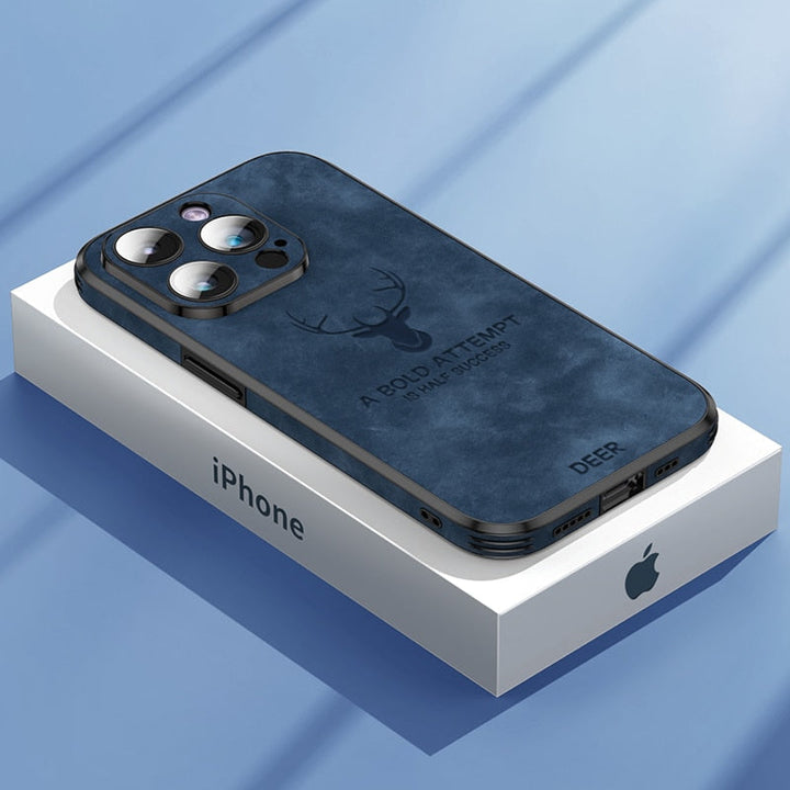 Slank bruin leren iPhone hoes, perfecte pasvorm en robuuste bescherming.