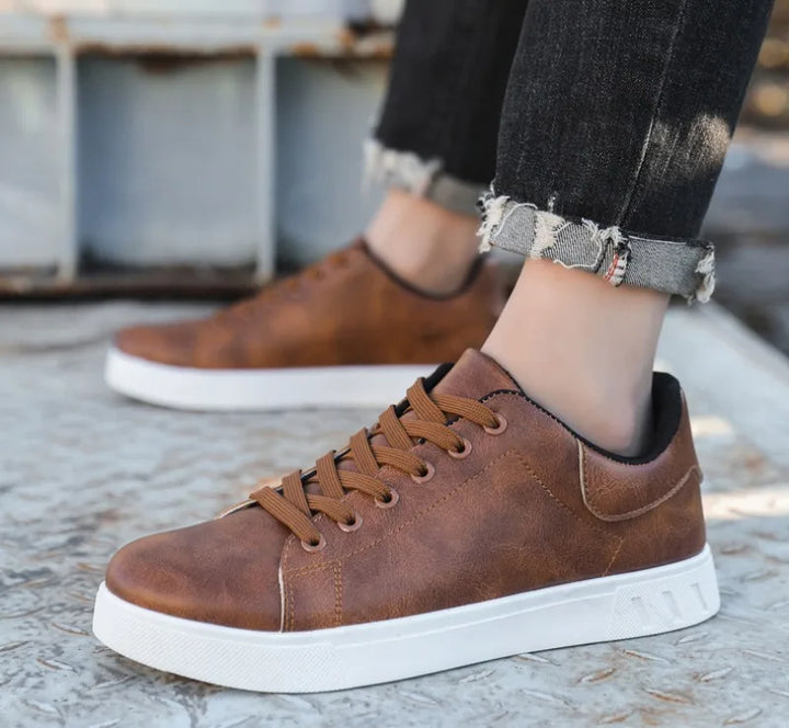 Elegante Leren Herenschoenen: Stijlvol & Duurzaam voor Elke Gelegenheid