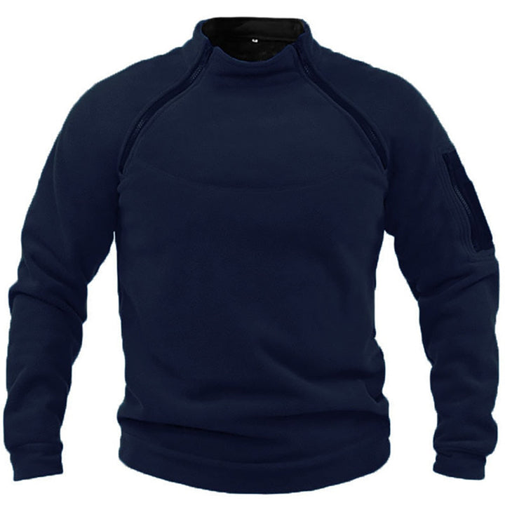 Legergroene outdoor trui voor heren met lange mouwen, zakken en comfortabele pasvorm voor winterkleding.