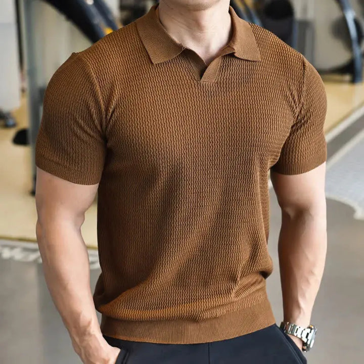 Lichtgewicht zomerkleding voor heren: modieus slim fit poloshirt met unieke textuur