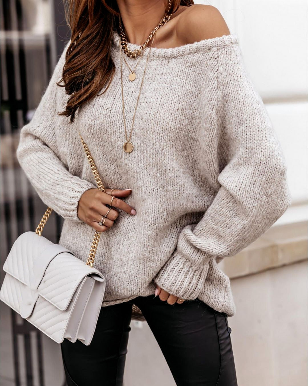 Stijlvolle oversized trui voor dames, warm en met lange mouwen, verkrijgbaar in aardetinten.
