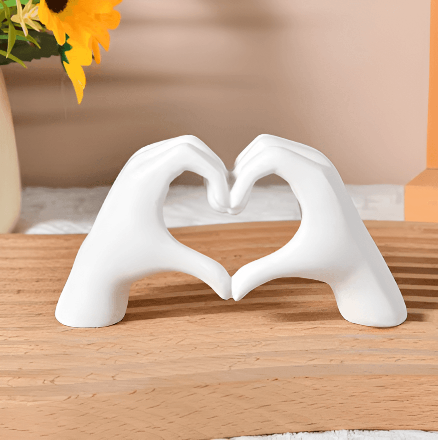 Elegant symbolisch liefdeshart, handgemaakte decoratie met een hartvormig design dat liefde en thuis viert.