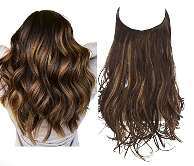 Haarextensions in diepe donkerbruine kleur met subtiele gouden highlights