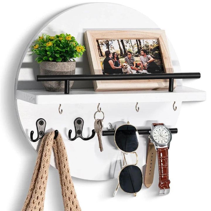 Decoratieve ronde houten sleutelhouder, een milieuvriendelijke en stijlvolle aanwinst voor je hal.